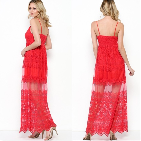 MARY Lace maxi Dress - Picture 2 of 3